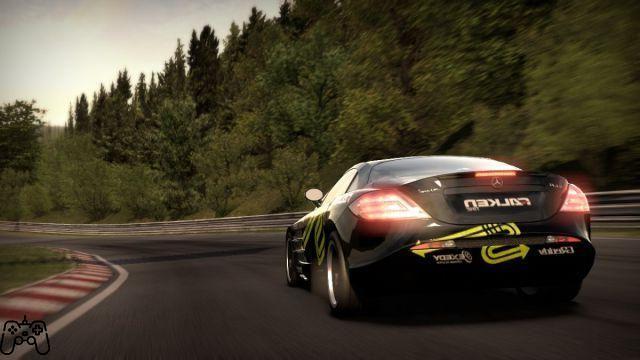 ¡Aprovecha cada rincón de las pistas en Need for Speed: Shift!